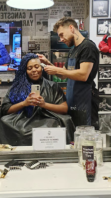 The Barber Job Barcelona thumb 6